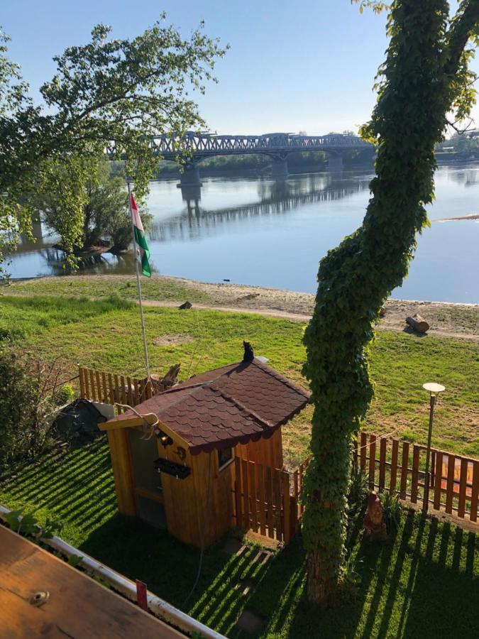 Hero 4 Sterne Ferienhaus Бая Экстерьер фото