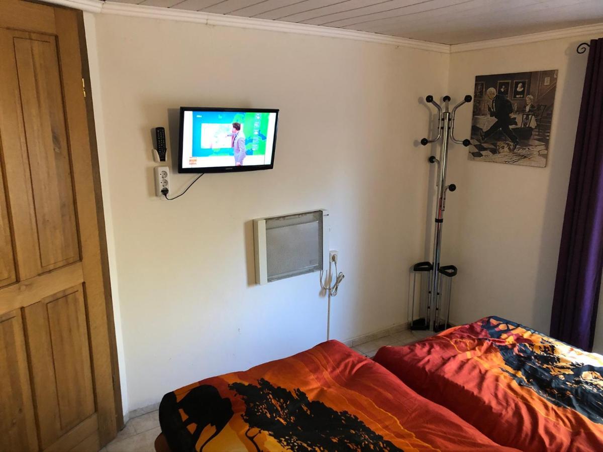 Hero 4 Sterne Ferienhaus Бая Экстерьер фото