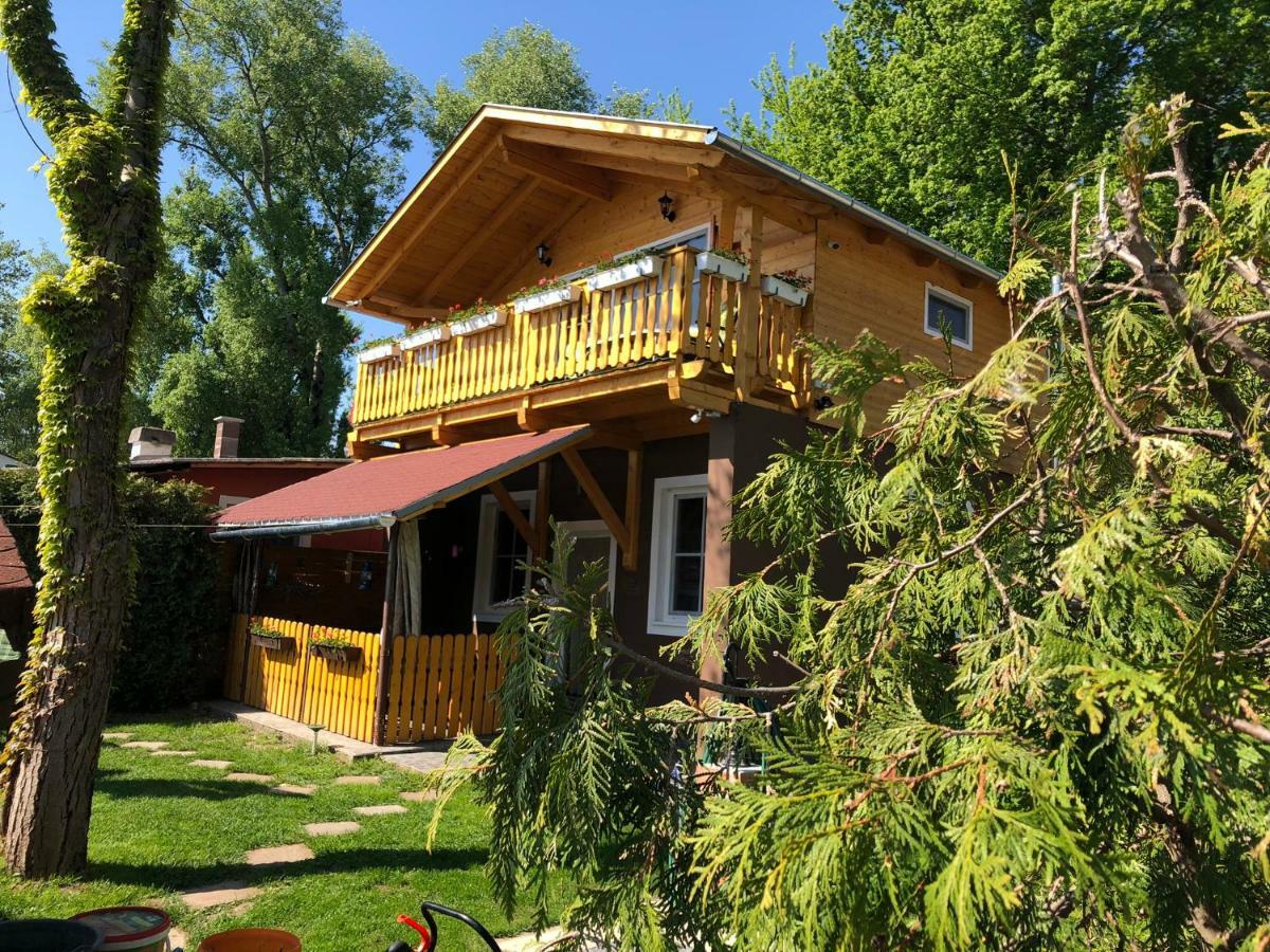 Hero 4 Sterne Ferienhaus Бая Экстерьер фото
